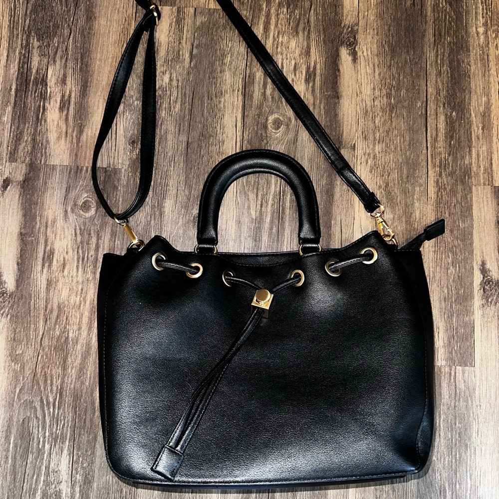 Elegant NWOT Black Handbag no brand